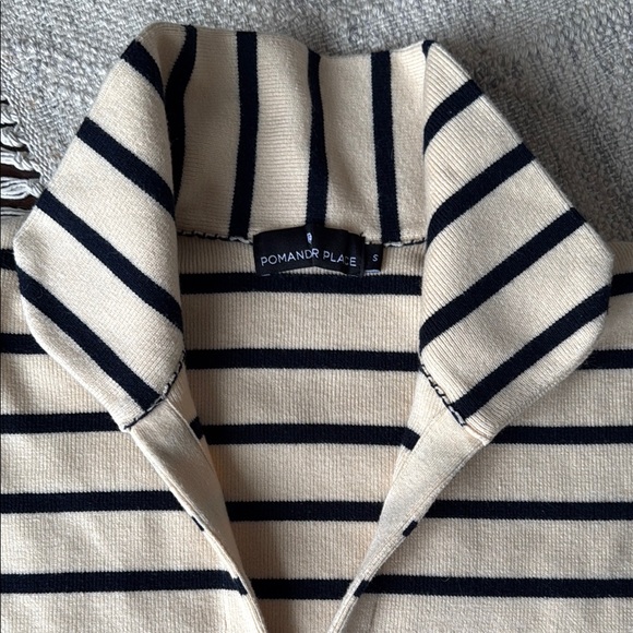 Pomander Place Collared Pullover striped Sweater - Picture 2 of 7